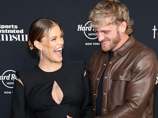 Photo: WWE Star Logan Paul Shares Pic Of Newborn Daughter With Girlfriend Nina Agdal - Wrestling Inc.