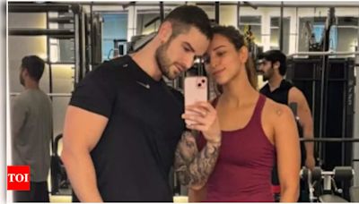 Disha Patani's rumored beau spotted with Triptii Dimri after Natasa Stankovic | Hindi Movie News - Times of India