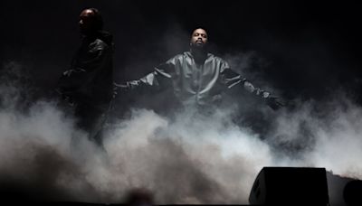 China’s Censors Are Letting Ye Perform There. His Fans Are Amazed.