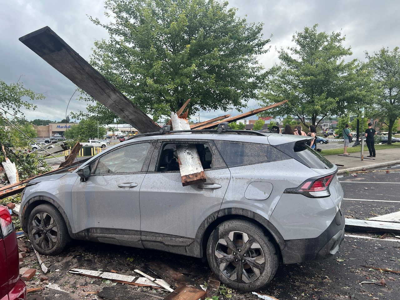 Central NY city, hammered by storm, ‘looks like a war zone’ (Good Morning CNY)
