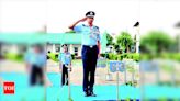 Air Marshal Vijay Kumar Garg visit Kanpur Air Base | Kanpur News - Times of India