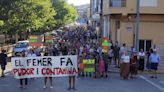 Una manifestación en Llutxent pide medidas para evitar las molestias de la planta de biogás