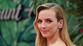 Jodie Comer just debuted the most 90s Rachel Green haircut we've ever seen