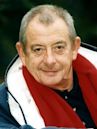 Derek Fowlds