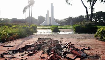 Jallianwala Bagh Centenary Memorial at Amrit Anand Park crying for attention