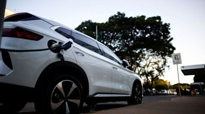 Hybrid, electric car sales to outpace rest of the market in Brazil in 2030, study shows