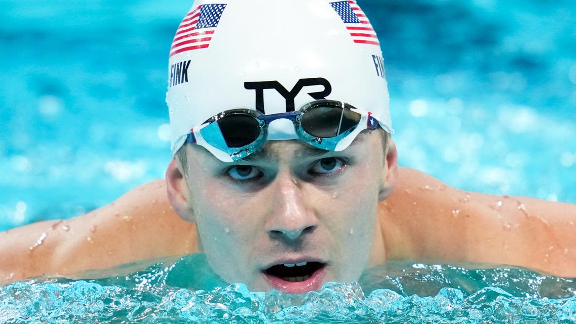 Dallas' Nic Fink, an electrical engineer, wins silver in photo finish Breaststroke race