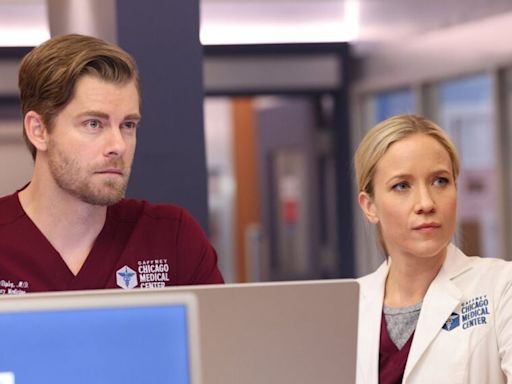 'Chicago Med': Jessy Schram Says Hannah's Feeling 'Very Unsettled' After Ripley Cliffhanger