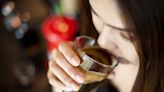 咖啡喝太多恐害「覺得不幸福」！ 研究：一天勿「超過O杯」...還會釀8大副作用