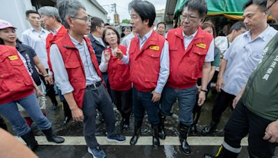 賴清德屏東勘災 向鄉親喊「歹勢讓大家淹水」