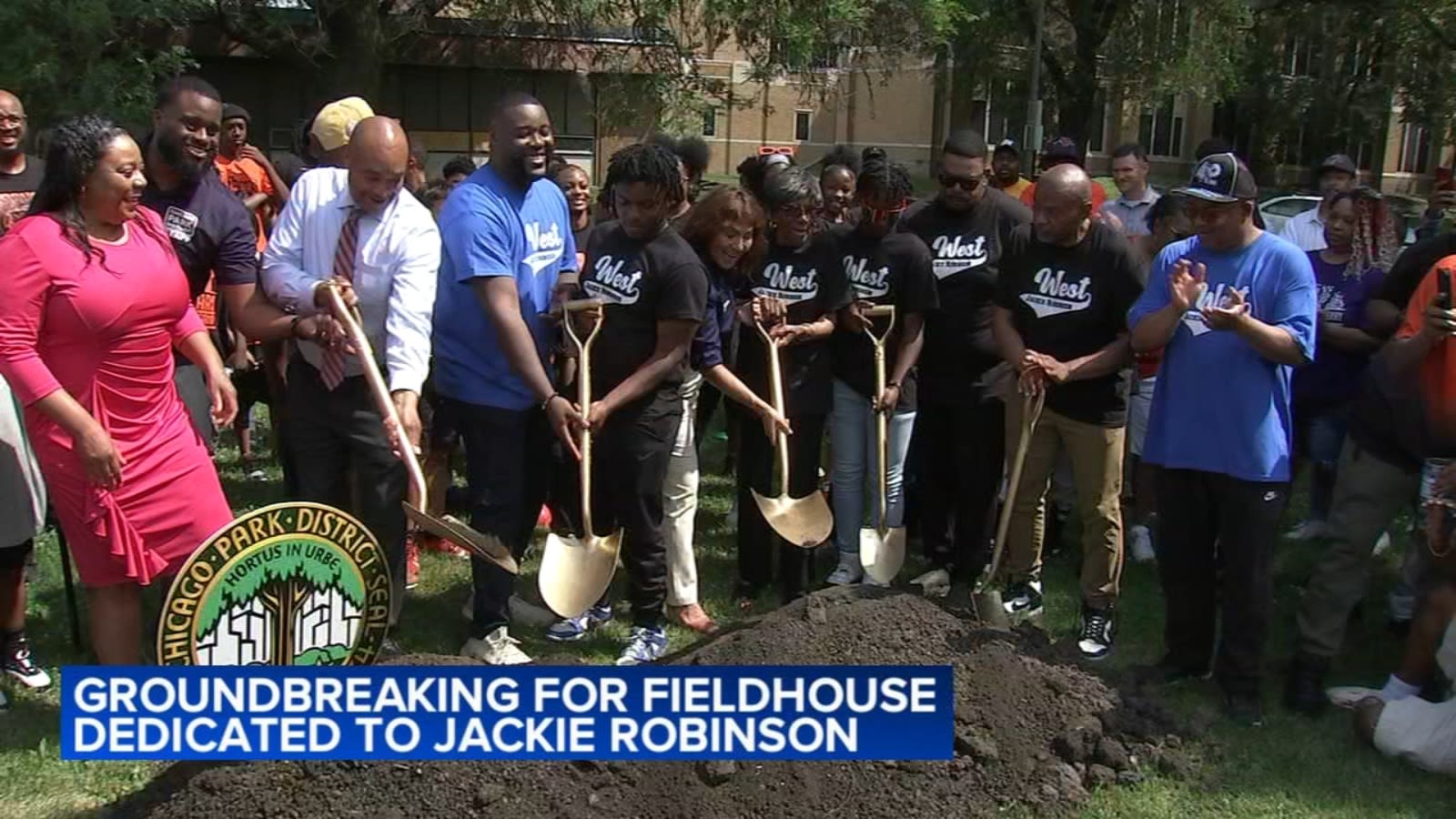 Groundbreaking ceremony held for Jackie Robinson Fieldhouse in Washington Heights