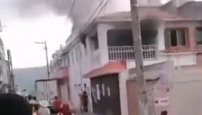 Queman oficinas del IEPC en San Fernando, Chiapas; funcionaria saltó por una ventana para escapar de las llamas