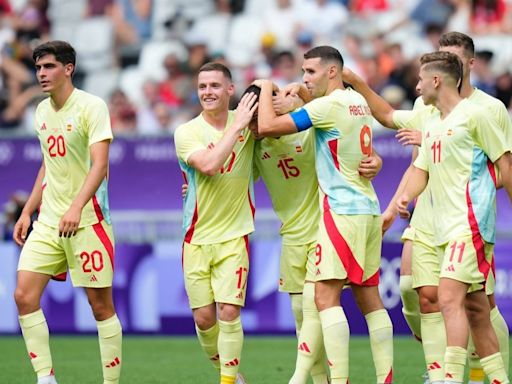 JJOO: la selección española de fútbol masculina vence a República Dominicana y pasa a cuartos