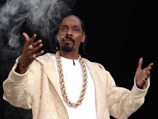 Snoop Dogg Lights Up At His Mother's Grave For Her 73rd Birthday