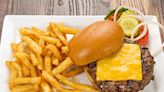 What are the best restaurants for burgers in Panama City and PCB? Here are 12 favorites