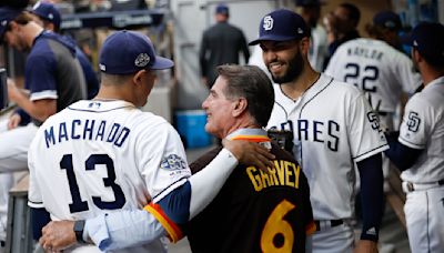 Column: In yet another Dodgers-Padres NLDS matchup, Steve Garvey can't lose