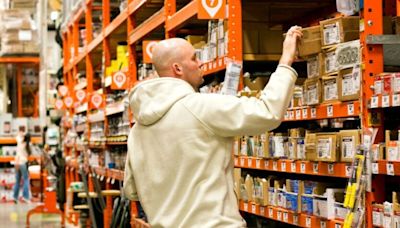 Home Depot Earnings Are Imminent; These Most Accurate Analysts Revise Forecasts Ahead Of Earnings Call - Home Depot (...