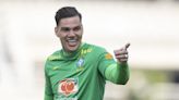 Ederson cogita deixar City por proposta com maior salário de goleiro do mundo, diz site; veja valores e possível destino