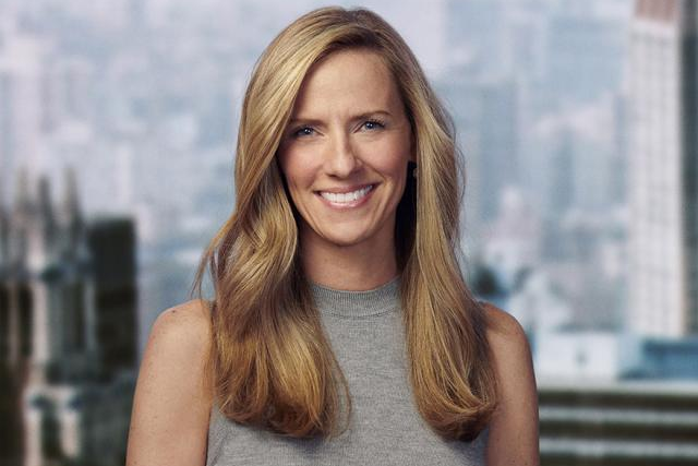 Paramount Global’s Top Marketing and Communications Exec, Julia Phelps, Is Leaving