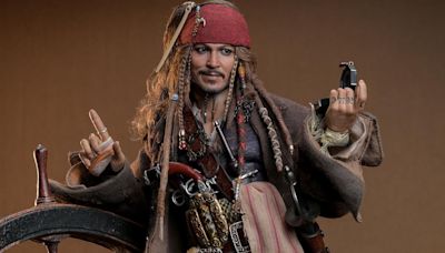 PIRATES OF THE CARIBBEAN: Hot Toys Reveals Scarily Lifelike Figure Based On Johnny Depp's Captain Jack Sparrow