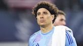 Guillermo Ochoa y su oscuro presente en Italia - La Opinión