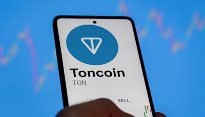 Toncoin Rally Thwarted As TON Slips To $6, Can Bulls Prevent A Bearish Breakdown?