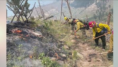 Iowa firefighters battling wildfires across western U.S.