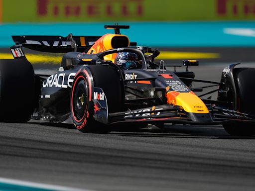 Max Verstappen wins sprint as Fernando Alonso and Lewis Hamilton clash in Miami