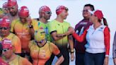 Mara Lezama da banderazo a la competencia "IRONMAN 70.3"