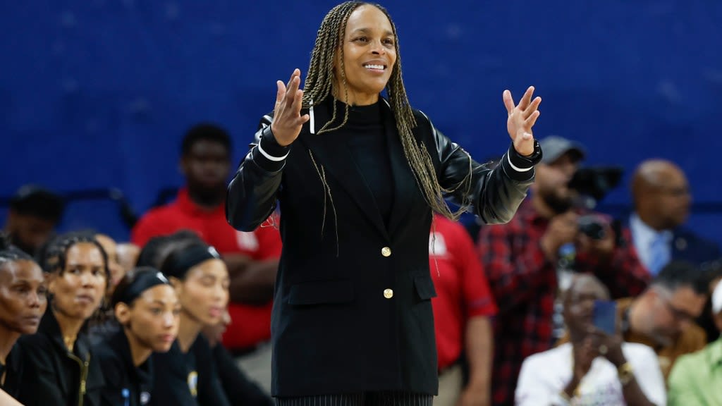 Sky head coach Teresa Weatherspoon's passion for coaching will give you goosebumps