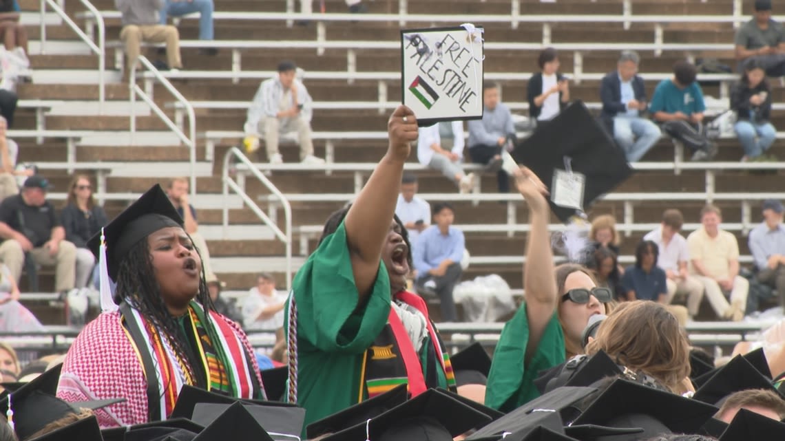 WashU commencement faces protests; some grads walk out during chancellor's speech, others applaud