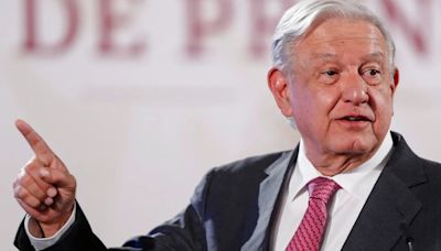 AMLO reconoce labor de maestros previo a cierre de ciclo escolar 2024: “Siempre nos apoyaron y no hubo paros”