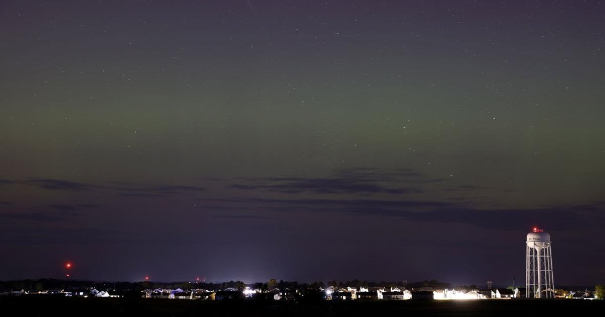Look up, St. Louis. The northern lights may return tonight.