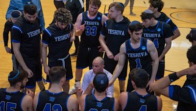 Mayim Bialik is producing a movie about Yeshiva U basketball’s 50-game winning streak