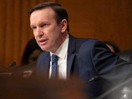 Connecticut Democrats unanimously nominate U.S. Sen. Chris Murphy for a third term