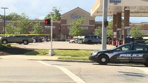 2 suspects hospitalized after shooting at Kroger near Cincinnati