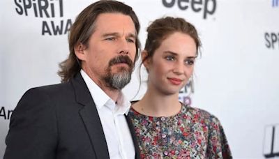 Stranger Things 5, Ethan Hawke: "Niente spoiler da mia figlia Maya. Dice che ho la bocca troppo larga"