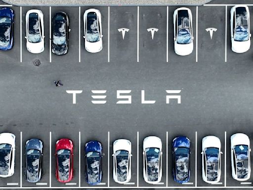 Tesla Stock Tops $200. Here’s What Happens Next.