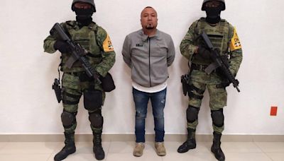 ‘El Marro’, exlíder del Cártel Santa Rosa de Lima, es trasladado a penal de Durango