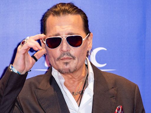 Johnny Depp estrena sonrisa tras ser criticado por sus “dientes podridos” - El Diario NY