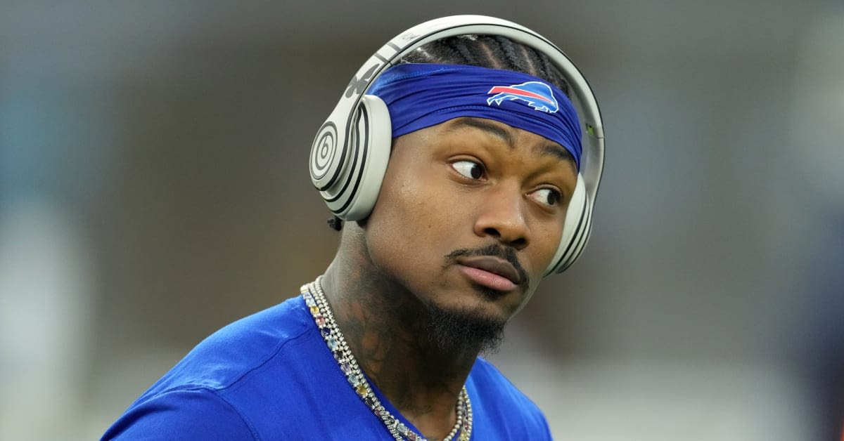 Bills Giving Stefon Diggs Jersey Number to New Player
