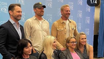 ‘Beverly Hils 90210′: Vea la reunión de Brandon, Brenda, Kelly, Steve y más amigos de la serie