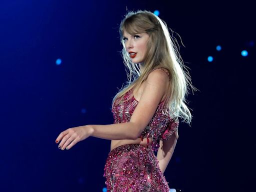Taylor Swift’s New No. 1 Hit Is Dropping Precipitously–But It’s Still Running The Show