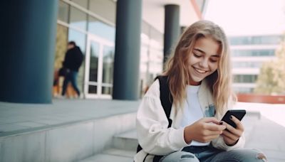 Noruega prohibió el uso del celular a sus escuelas: cuáles fueron los resultados
