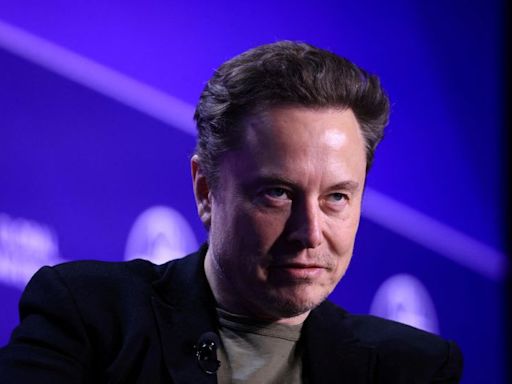 Tesla chair sees challenges in getting shareholder vote for Musk's pay package, FT reports