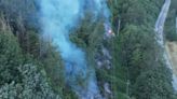 Wildfire beside B.C.'s Highway 1 snarls traffic