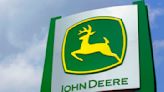 John Deere, farm group reach deal on fixing equipment