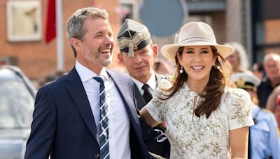 El gran recibimiento de Federico y Mary de Dinamarca en el castillo de Grasten, donde viven su primer verano como reyes