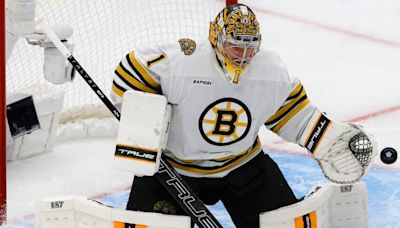 Bruins start Jeremy Swayman in Game 5, Auston Matthews ruled out