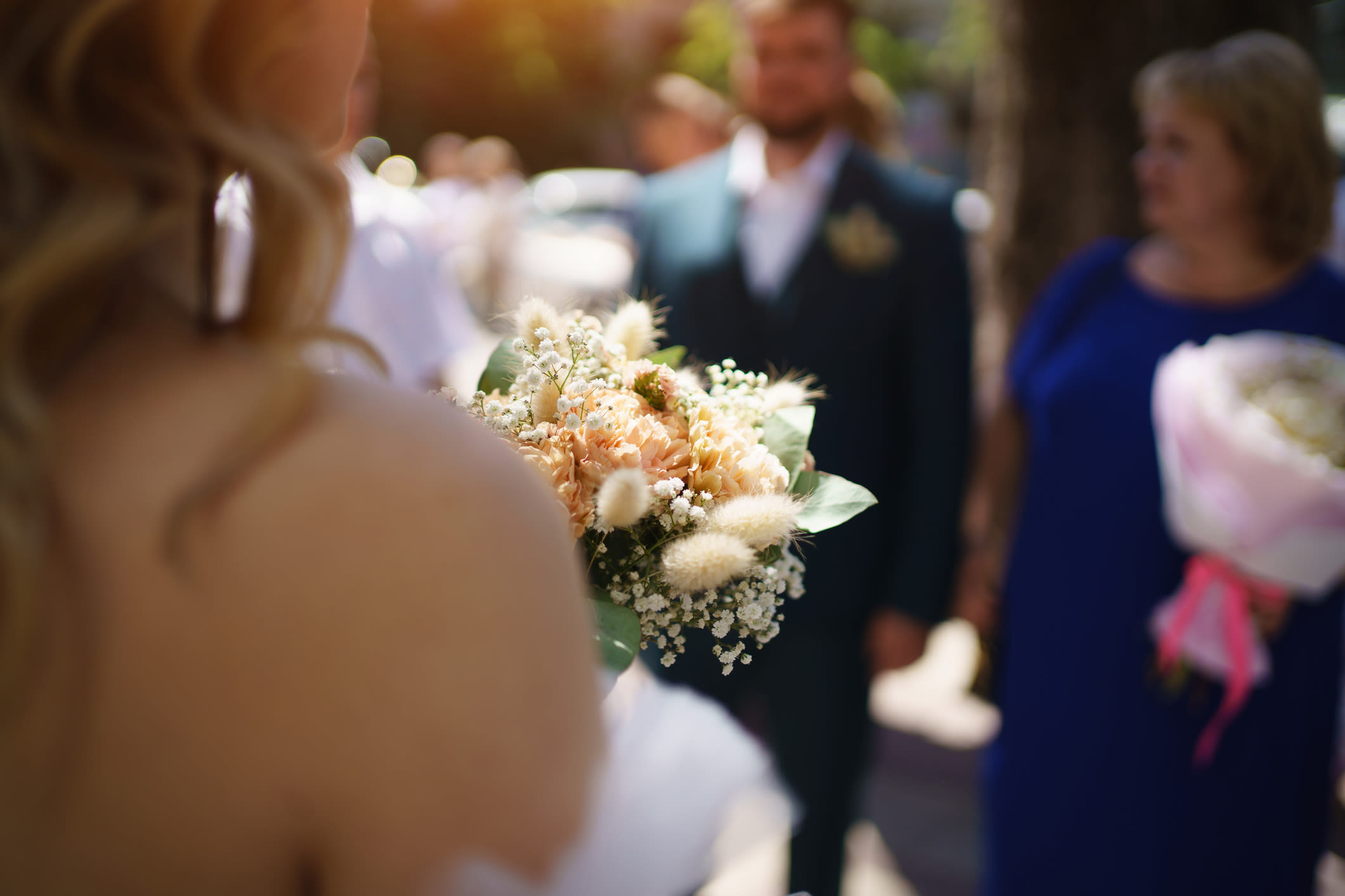 Big Brother sees sister in wedding dress for first time but is "distracted"